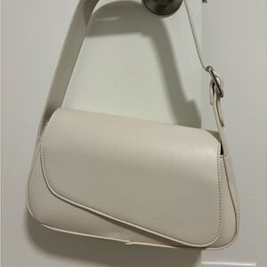 Women’s shoulder bag